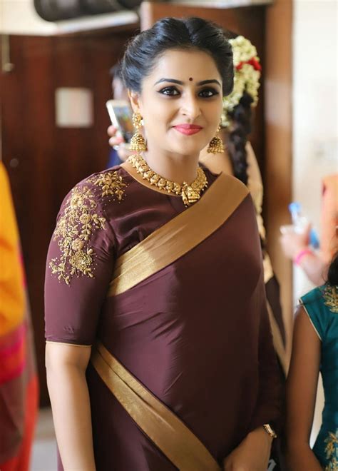 remya nambeesan hot